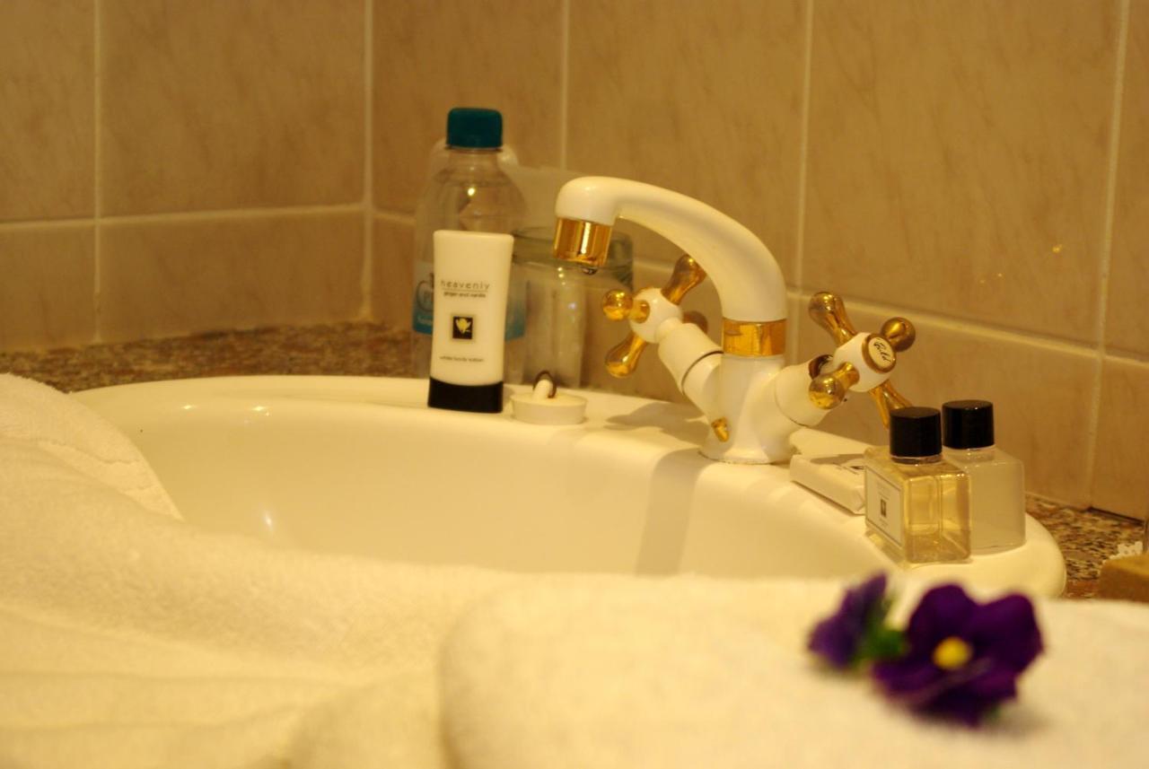 סטלנבוש Lyngrove Wines & Guesthouse מראה חיצוני תמונה