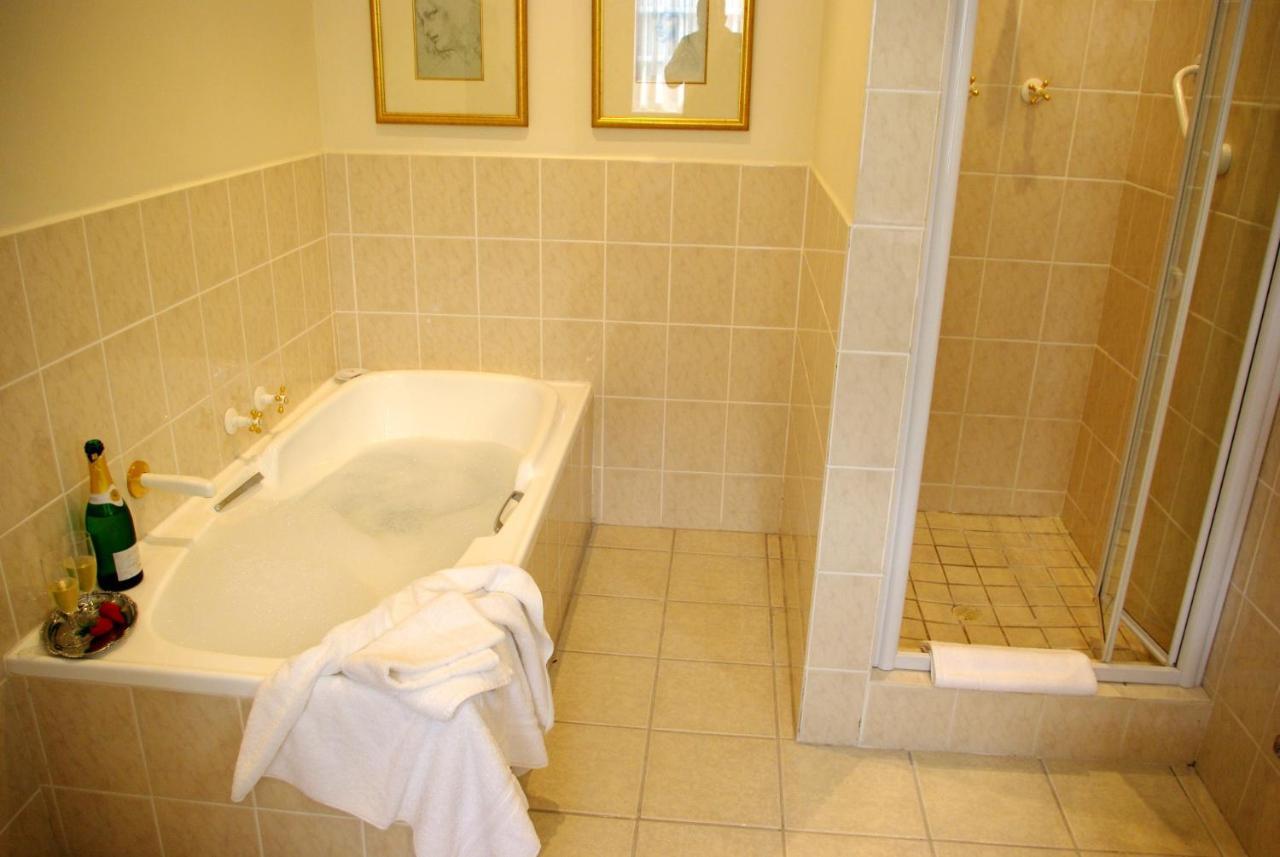 סטלנבוש Lyngrove Wines & Guesthouse מראה חיצוני תמונה