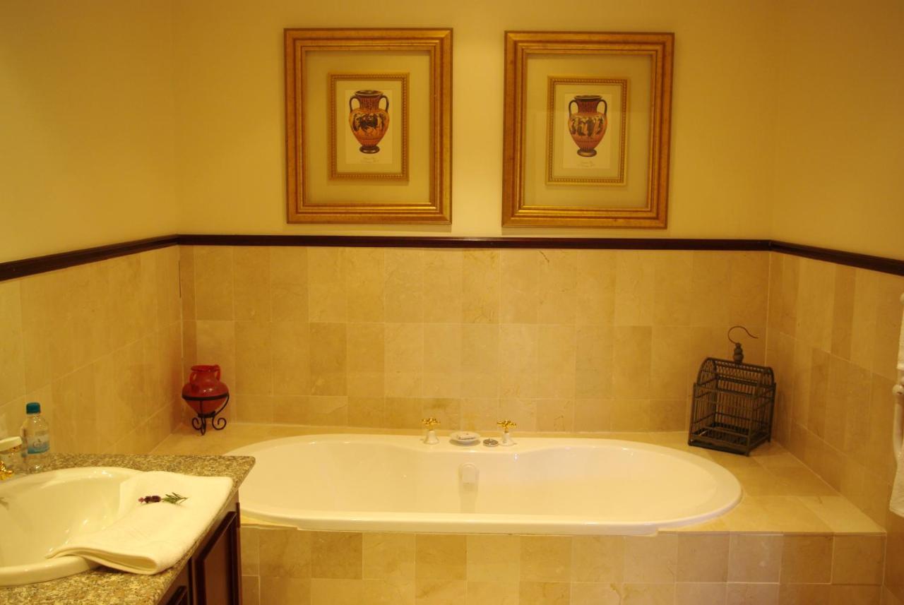 סטלנבוש Lyngrove Wines & Guesthouse מראה חיצוני תמונה